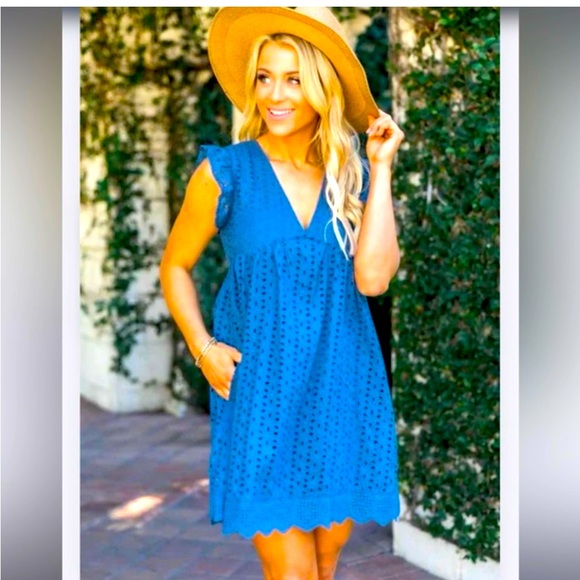 Private Label Dresses & Skirts - 💙🦋NWOT EYELET ROMPER-dress